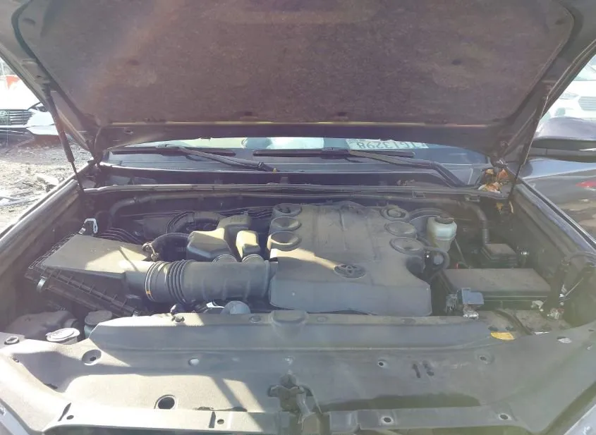 2023 TOYOTA 4Runner Used VIN JTEFU5JR9P5278476 – undercarriage