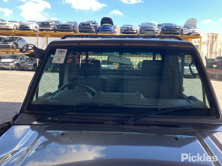 2010 Toyota Landcruiser Used VIN JTELV71J900015249 – photo 21