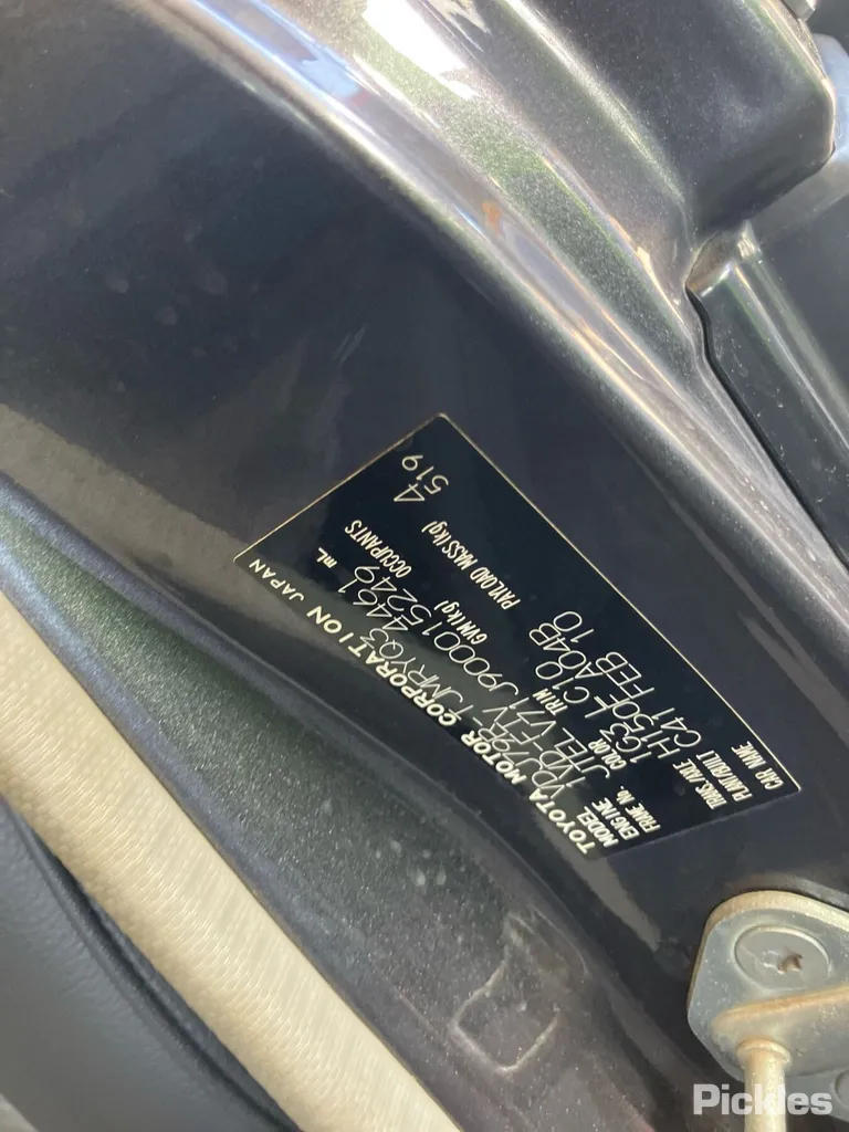 2010 Toyota Landcruiser Used VIN JTELV71J900015249 – photo 24