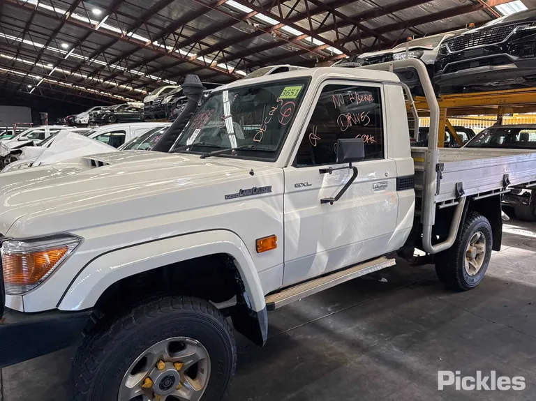 2022 Toyota Landcruiser Used VIN JTELVL3J80B003359 – photo 11