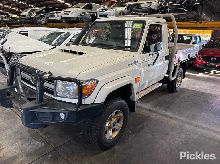 2022 Toyota Landcruiser Used VIN JTELVL3J80B003359 – photo 26