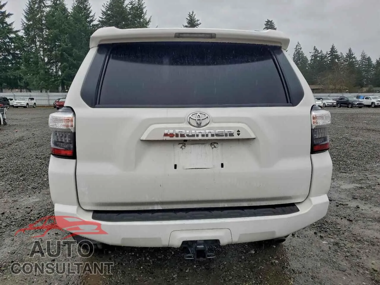 2021 TOYOTA 4RUNNER Damaged VIN JTENU5JRXM5912661 – engine bay