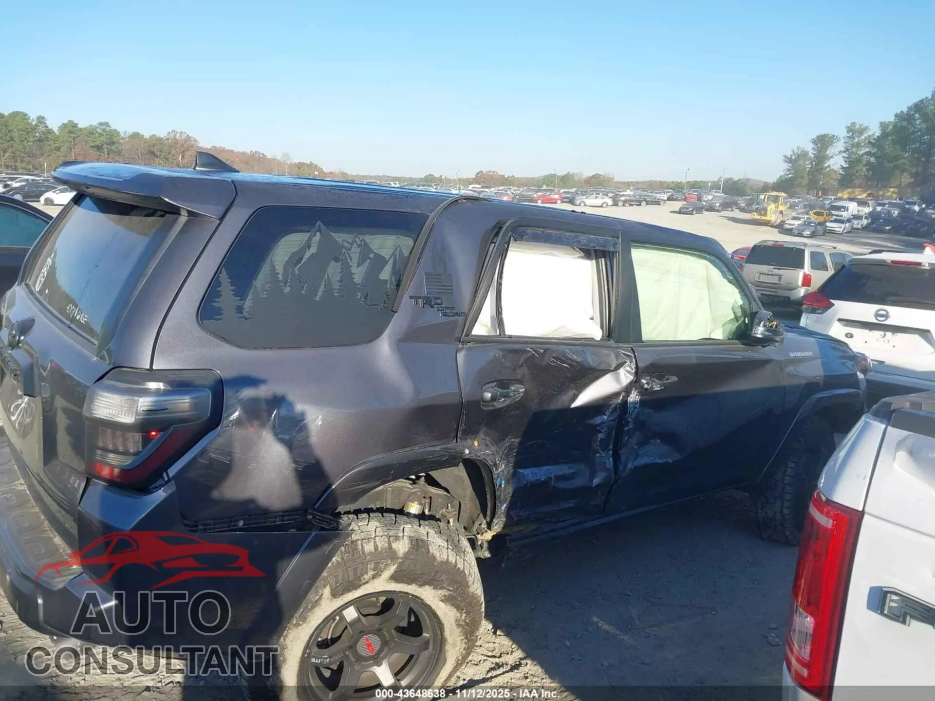 2023 TOYOTA 4RUNNER Damaged VIN JTERU5JR0P6204256 – photo 13