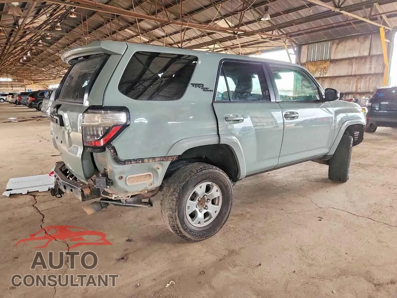 2023 TOYOTA 4RUNNER SE Damaged VIN JTERU5JR3P6115717 – side profile