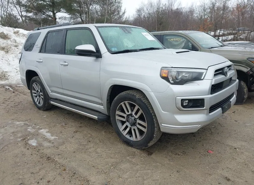 2023 TOYOTA 4Runner Used VIN JTESU5JR0P6094102 – photo 18