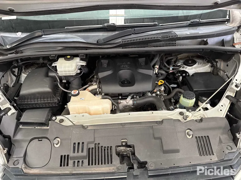 2020 Toyota Hiace Used VIN JTFRA3AP008015351 – engine bay