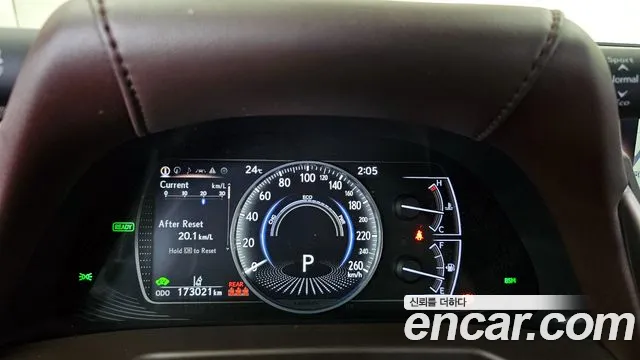 2019 Lexus Es300h 7th Gen Luxury Sold VIN JTHB21B17K2030939 – front exterior