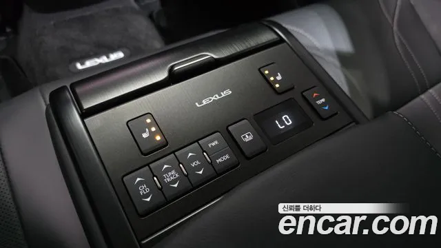 2020 Lexus ES300h 7th Gen Luxury Plus Sold VIN JTHB21B1XL2108793 – photo 14