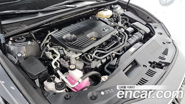 2022 Lexus ES300h 7th Gen Executive Sold VIN JTHBA1C10N2011817 – interior seats