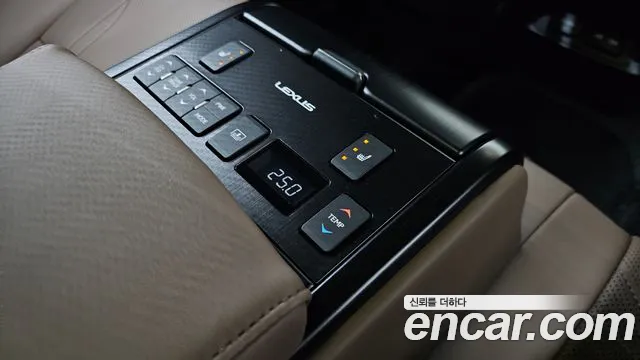 2022 Lexus ES300h 7th Gen Executive Sold VIN JTHBA1C10N2011817 – photo 26