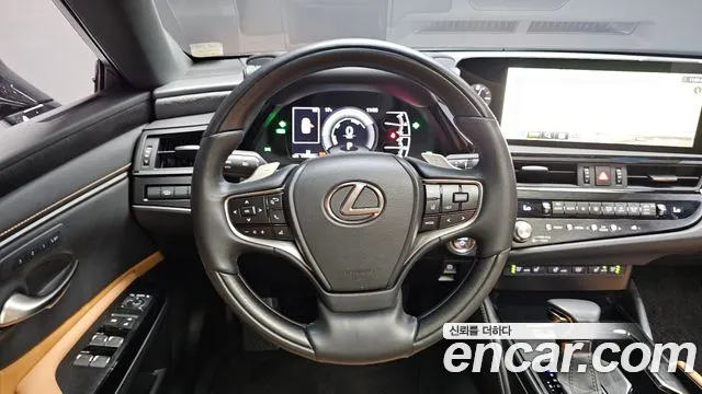 2023 Lexus ES300h 7th Gen Luxury Plus Sold VIN JTHBA1C10P2012355 – side profile