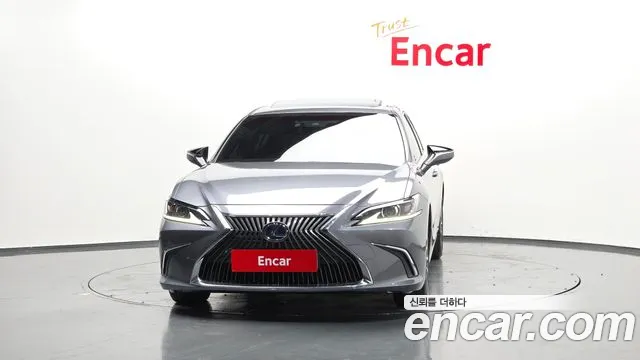 2021 Lexus Es300h 7th Gen Luxury Sold VIN JTHBA1C11M2005460 – front exterior