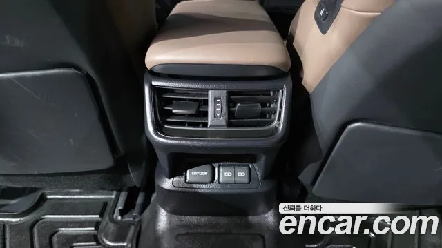 2025 Lexus ES300h 7th Gen Executive Sold VIN JTHBA1C11S2026421 – dashboard