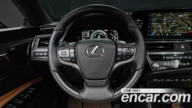 2026 Lexus ES300h 7th Gen Executive Sold VIN JTHBA1C12T2035033 – photo 14