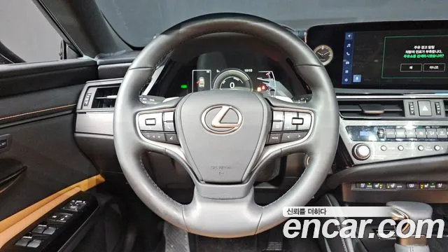 2024 Lexus ES300h 7th Gen F-Sport Design Package Sold VIN JTHBA1C16R2022522 – dashboard