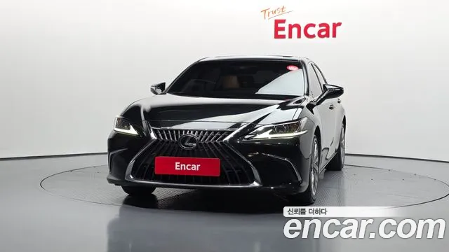 2023 Lexus ES300h 7th Gen Luxury Plus Sold VIN JTHBA1C19P2015075 – photo 18
