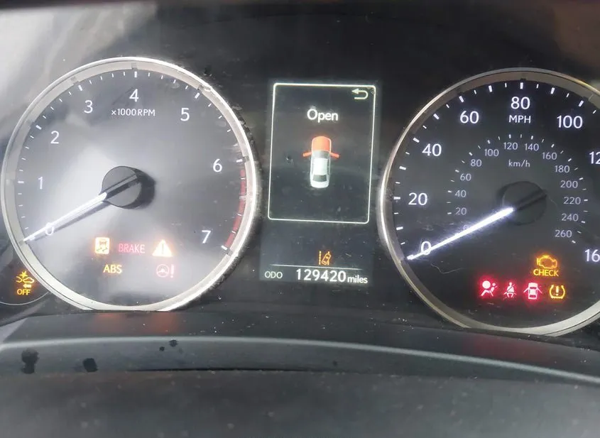 2018 LEXUS IS Used VIN JTHBA1D2XJ5082801 – undercarriage