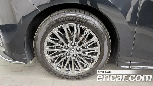 2025 Lexus LM 2nd Gen 500h Executive Sold VIN JTHBAAAD1S5004737 – photo 27