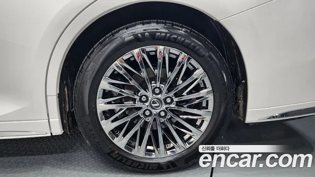 2025 Lexus LM 2nd Gen 500h Executive Sold VIN JTHBAAAD5S5006765 – photo 30