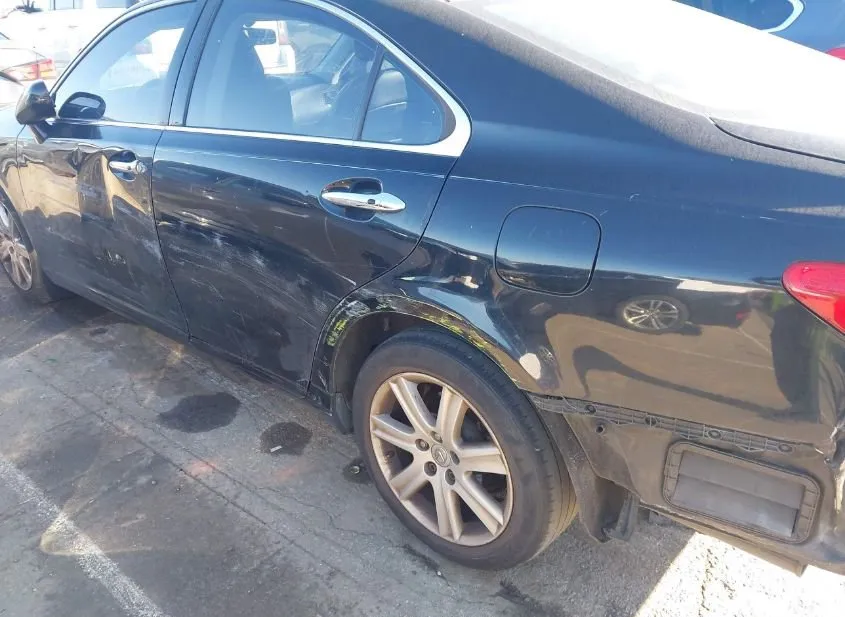 2008 LEXUS ES Used VIN JTHBJ46G682260533 – trunk area
