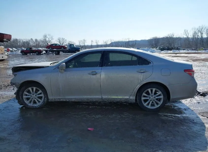 2011 LEXUS ES Used VIN JTHBK1EG5B2461070 – photo 16