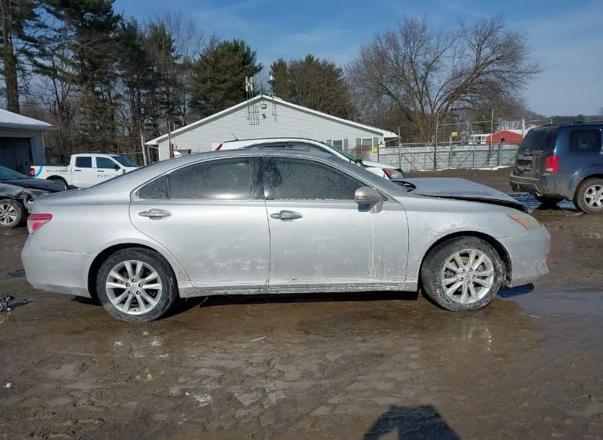 2011 LEXUS ES Used VIN JTHBK1EG5B2461070 – photo 18