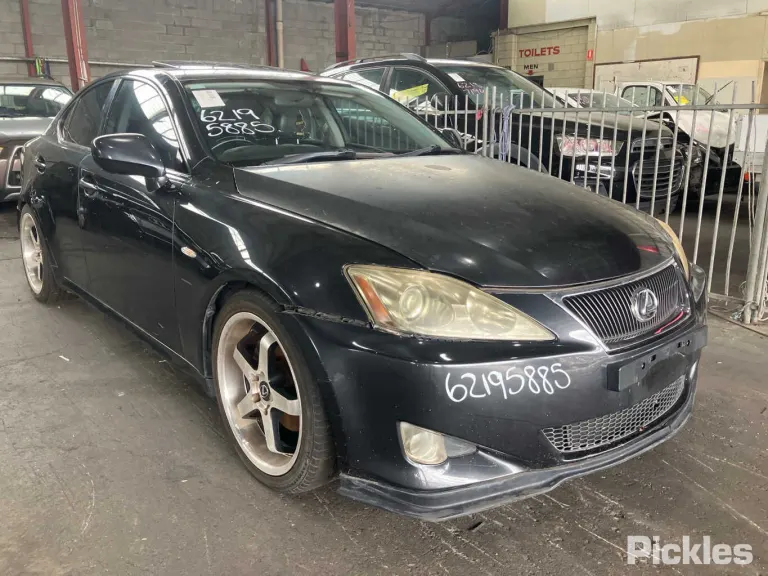 2007 Lexus IS250 Damaged VIN JTHBK262105051256 – photo 11