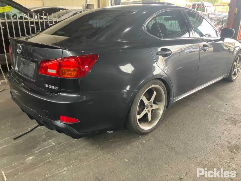 2007 Lexus IS250 Damaged VIN JTHBK262105051256 – photo 16