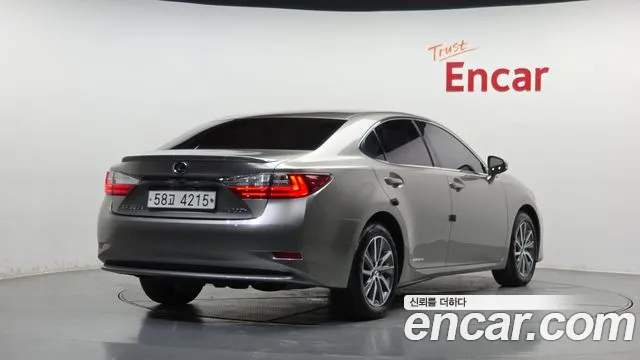 2017 Lexus New ES300h Supreme Sold VIN JTHBW1GG3H2157116 – photo 13