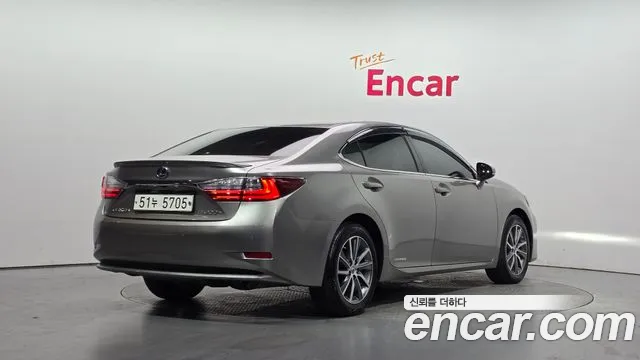 2017 Lexus New ES300h Supreme VIN JTHBW1GGXH2153581
