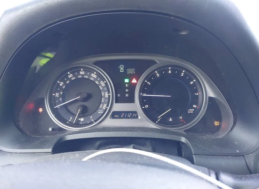 2008 LEXUS IS Used VIN JTHCK262285023661 – odometer reading