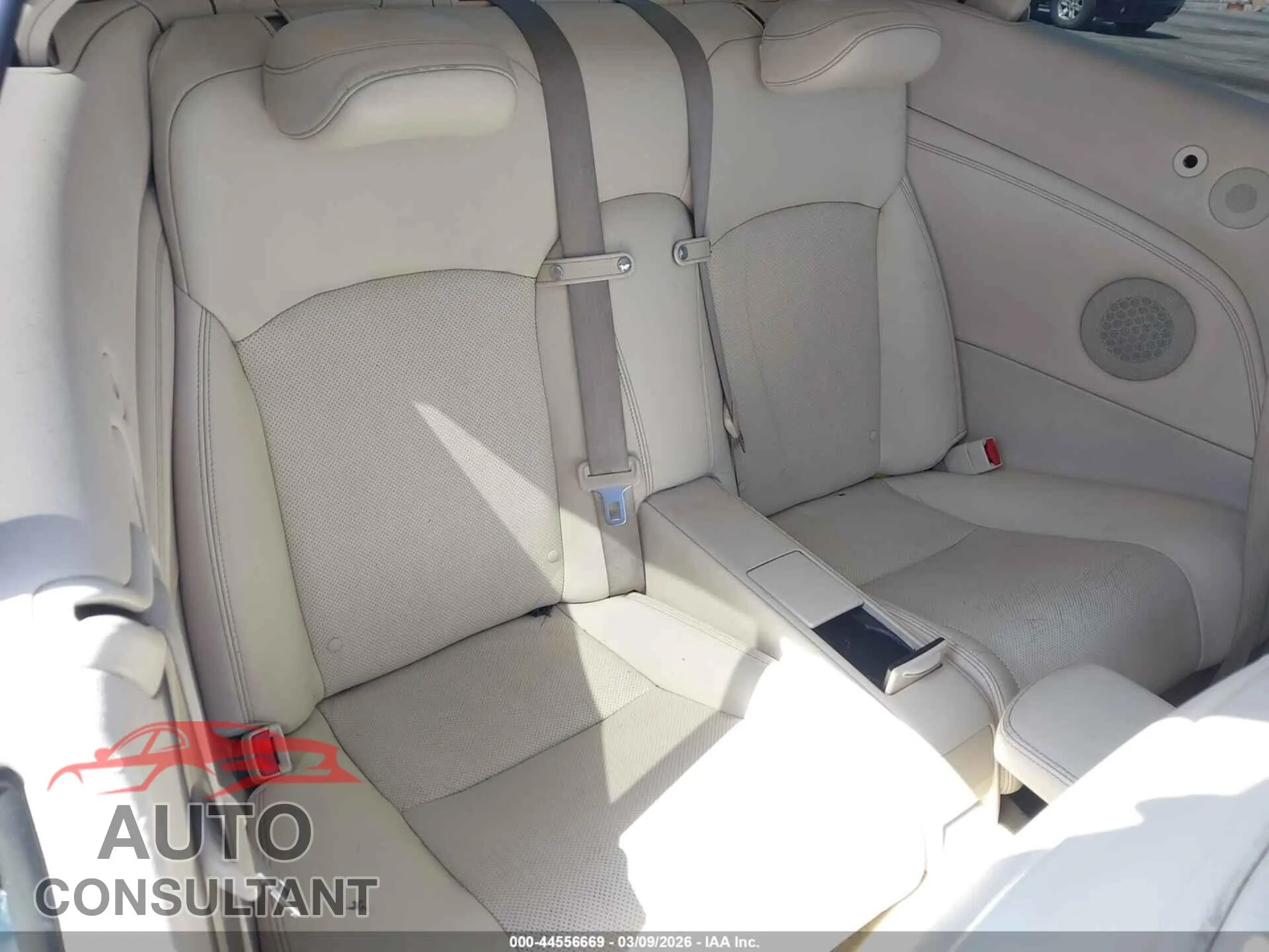 2010 LEXUS IS 250C Used VIN JTHFF2C27A2510836 – undercarriage