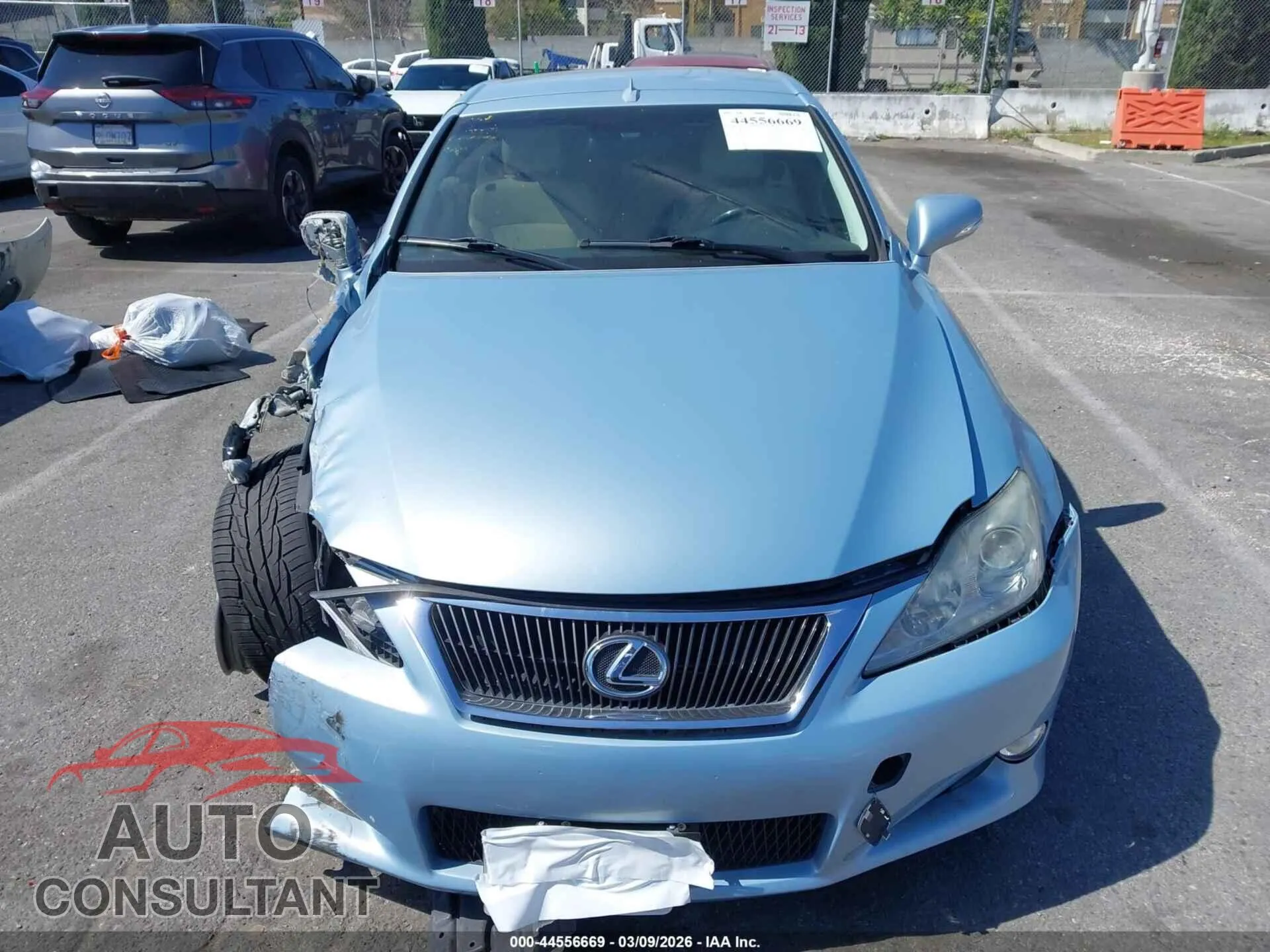 2010 LEXUS IS 250C Used VIN JTHFF2C27A2510836 – photo 12