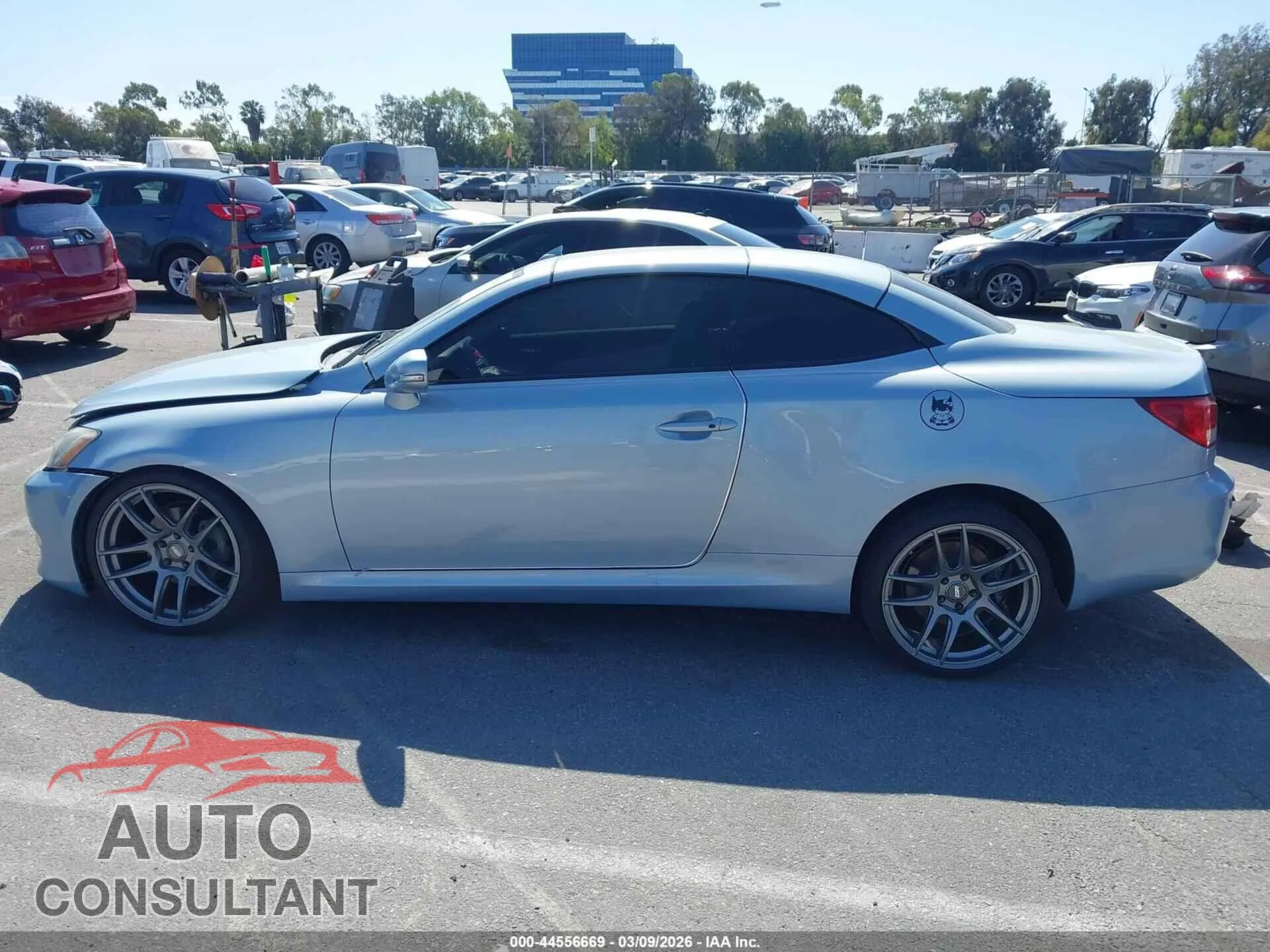 2010 LEXUS IS 250C Used VIN JTHFF2C27A2510836 – photo 14