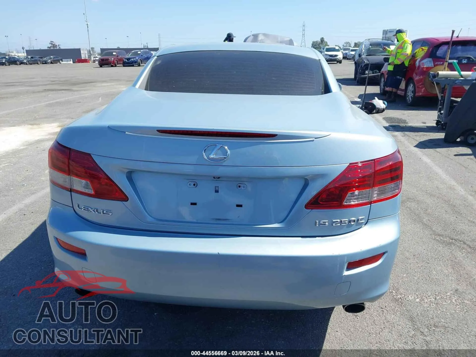 2010 LEXUS IS 250C Used VIN JTHFF2C27A2510836 – photo 16