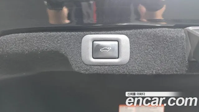 2022 Lexus LS500h 5th Gen 3.5 Luxury AWD Sold VIN JTHGYLGF8N5002218 – engine bay