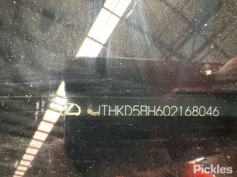 2013 Lexus CT Damaged VIN JTHKD5BH602168046 – dashboard