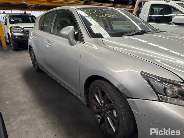 2013 Lexus CT Damaged VIN JTHKD5BH602168046 – photo 18