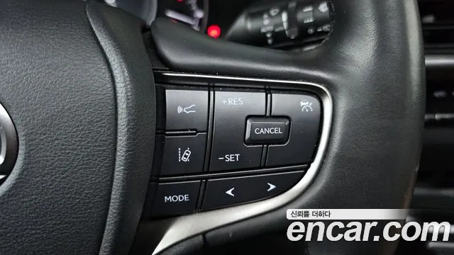 2024 Lexus UX250h 2.0 2WD Sold VIN JTHP6JBH2R2183780 – dashboard