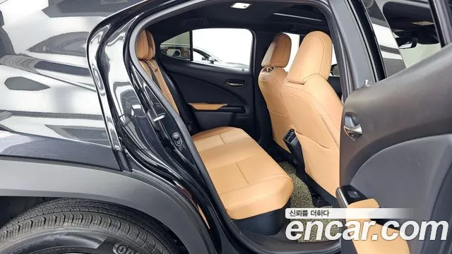 2024 Lexus UX250h 2.0 2WD Sold VIN JTHP6JBH9R2156009 – rear exterior