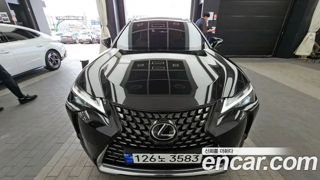 2024 Lexus UX250h 2.0 2WD Sold VIN JTHP6JBH9R2156009 – photo 20