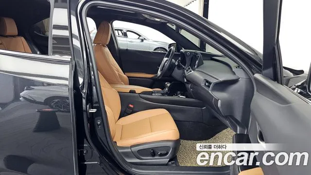 2024 Lexus UX250h 2.0 2WD Sold VIN JTHP6JBH9R2156009 – photo 26