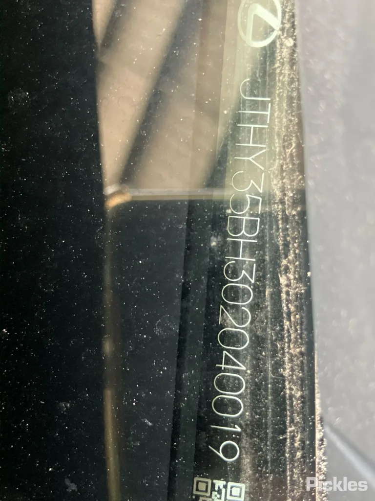 2021 Lexus UX Damaged VIN JTHY35BH302040019 – dashboard