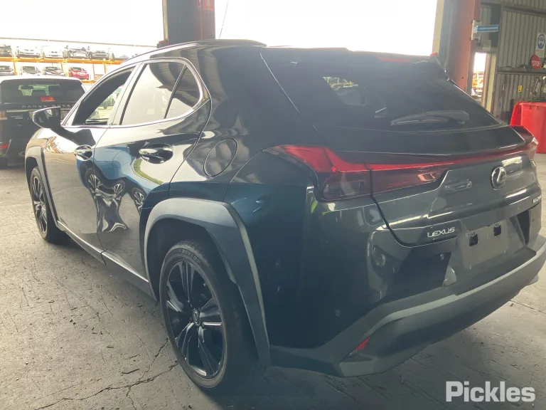 2021 Lexus UX Damaged VIN JTHY35BH302040019 – exterior detail