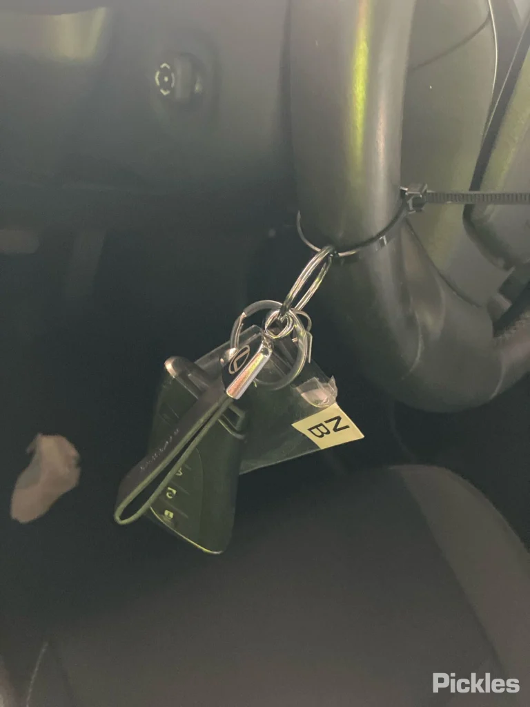 2021 Lexus UX Damaged VIN JTHY35BH302040019 – trunk area