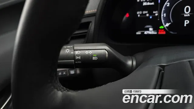 2025 Lexus UX300h 2.0 2WD Sold VIN JTHYBJAHJDJDBDBDJ – photo 17
