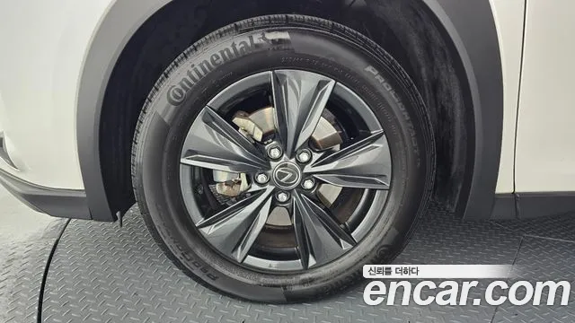 2025 Lexus UX300h 2.0 2WD Sold VIN JTHYBJAHJDJDBDBDJ – photo 30