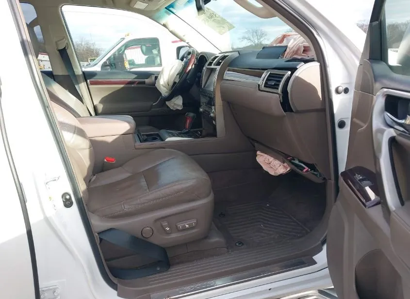 2014 LEXUS GX Used VIN JTJBM7FX7E5084657 – undercarriage