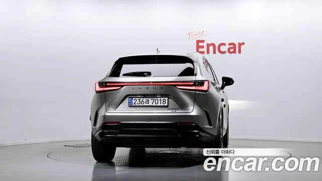 2025 Lexus NX350h 2nd Gen Premium Sold VIN JTJGKAEZ2S2057391 – photo 14 2025 Lexus NX350h 2nd Gen Premium Sold VIN JTJGKAEZ2S2057391 – photo 14