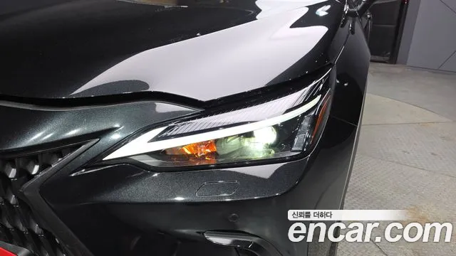 2024 Lexus NX350h 2nd Gen Premium Sold VIN JTJGKAEZ6R2018684 – photo 33